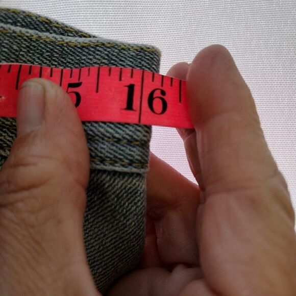 Vintage Johnny Blaze jean shorts - Picture 6 of 9